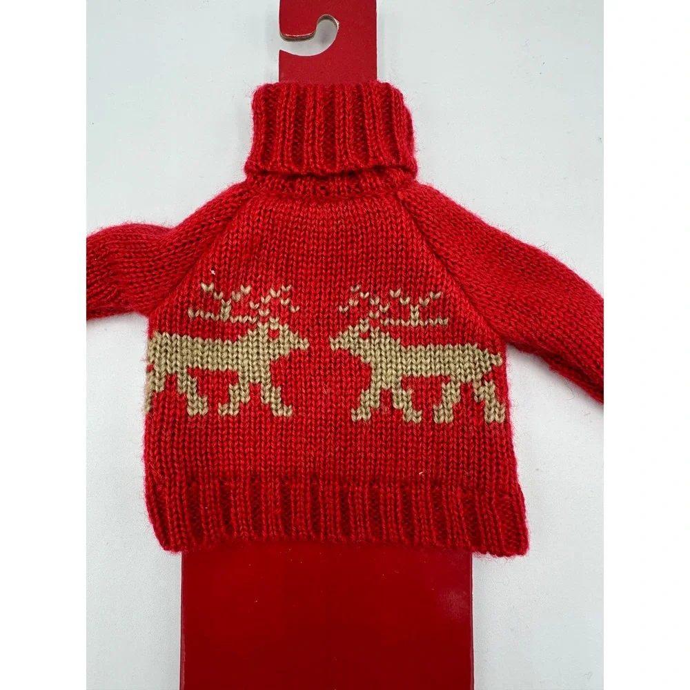 Holiday Arcade Wine Bottle Sweater Cover OS Red‎ NEW Reindeer Christmas Decor